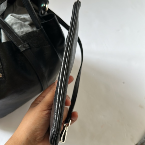 Tiffany & Co tote with pouch - Picture 8 of 16